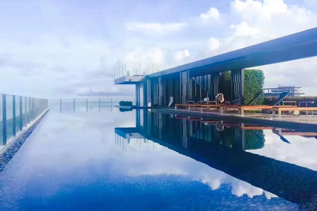 The Base Condo Pattaya Exterior photo